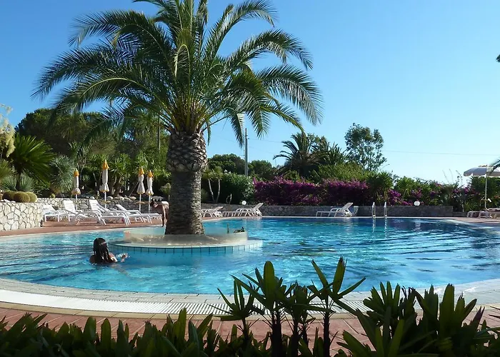 Cala Dei Peducelli 4* カポリーヴェリ