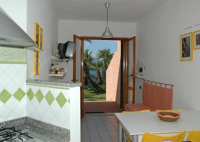 アパートホテル Cala Dei Peducelli