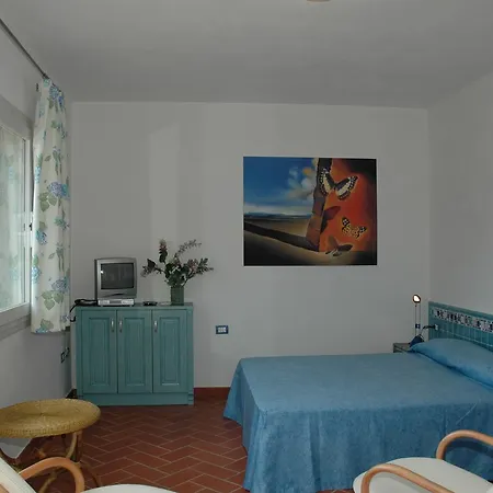 Aparthotel Cala Dei Peducelli