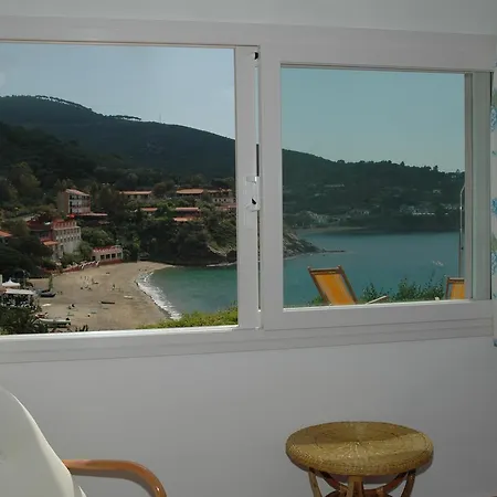 Cala Dei Peducelli 4*