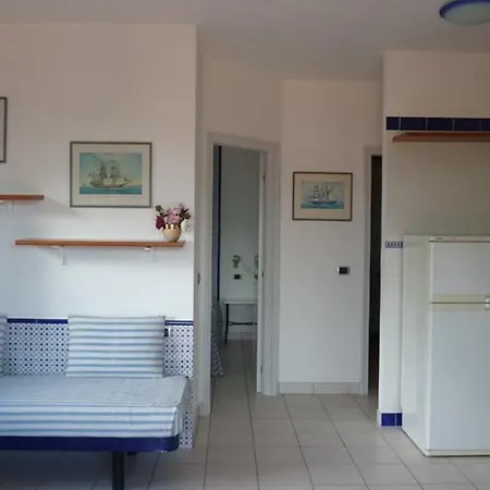 Cala Dei Peducelli Aparthotel