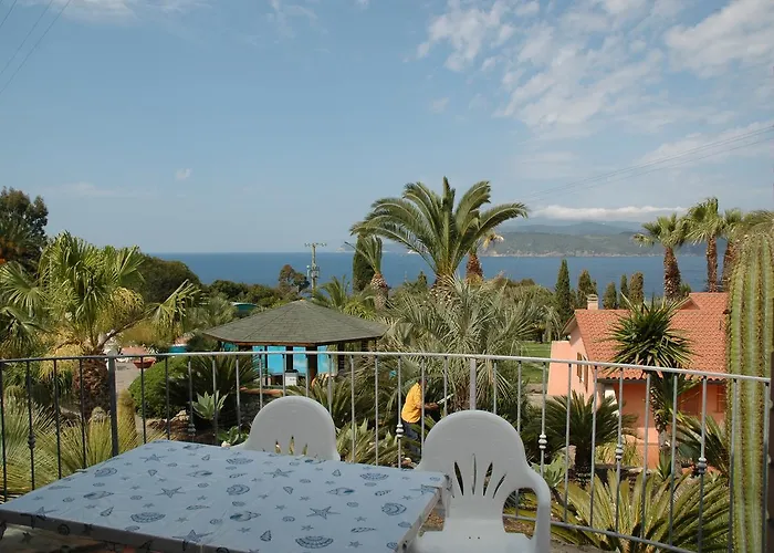 Апарт-отель Cala Dei Peducelli Каполивери