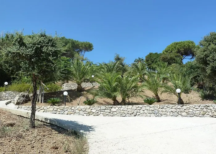 Cala Dei Peducelli 3*