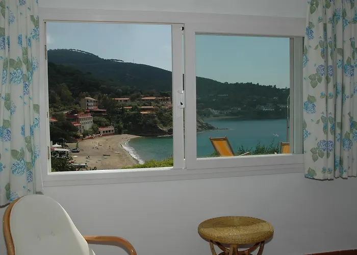 Cala Dei Peducelli 4*